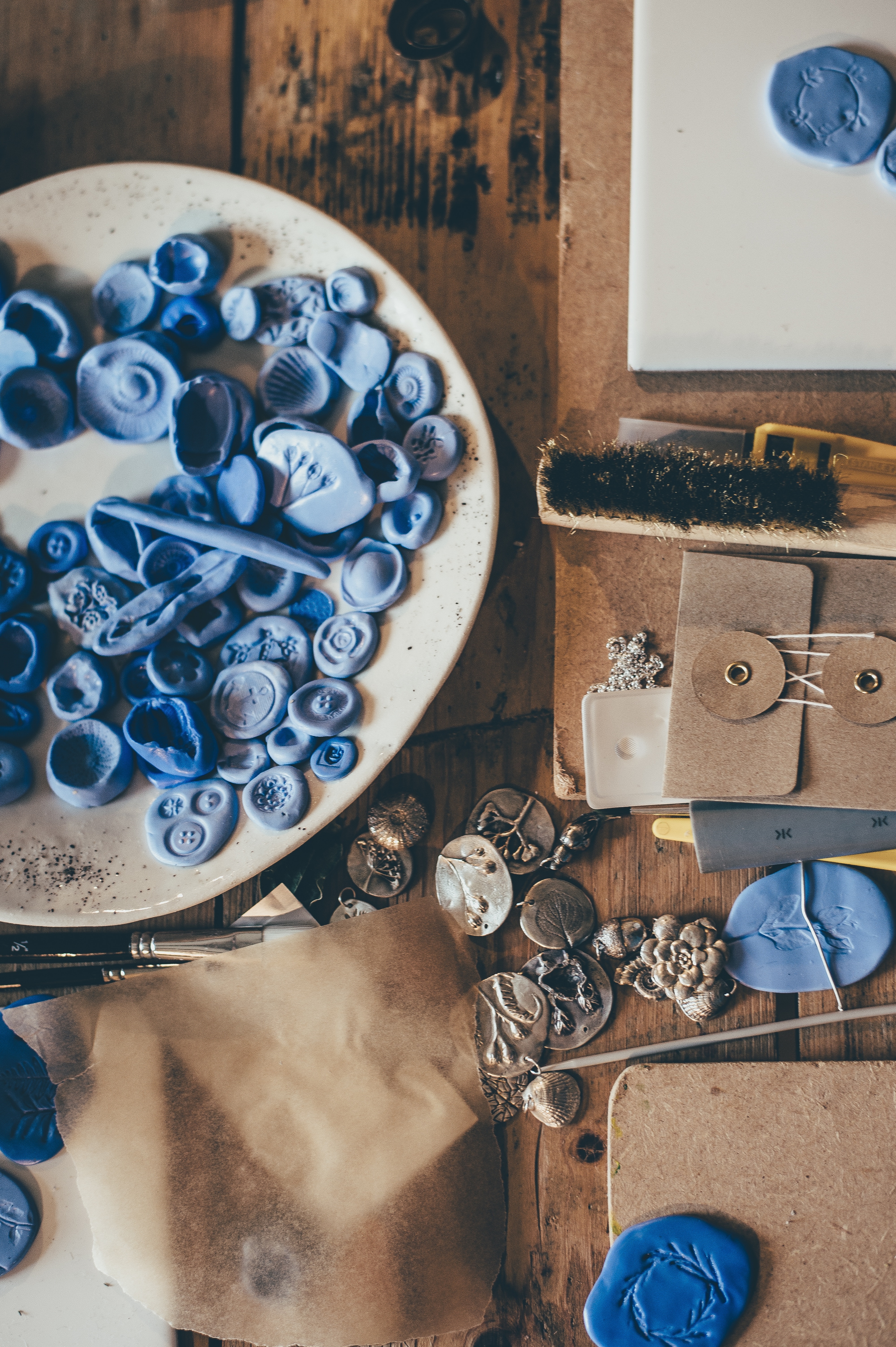 Art Craft Jewelry Button
