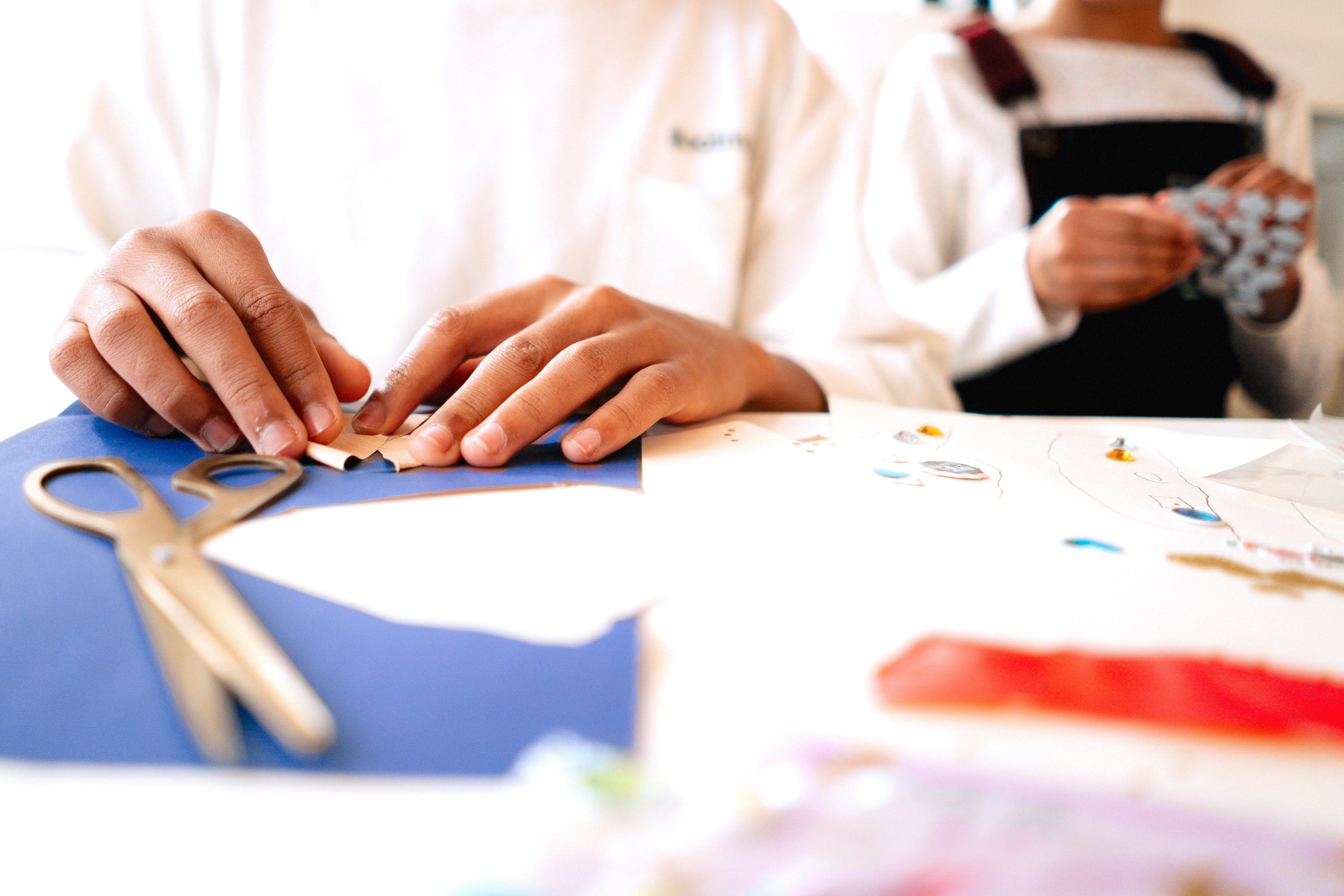 Children's Doing Crafts 