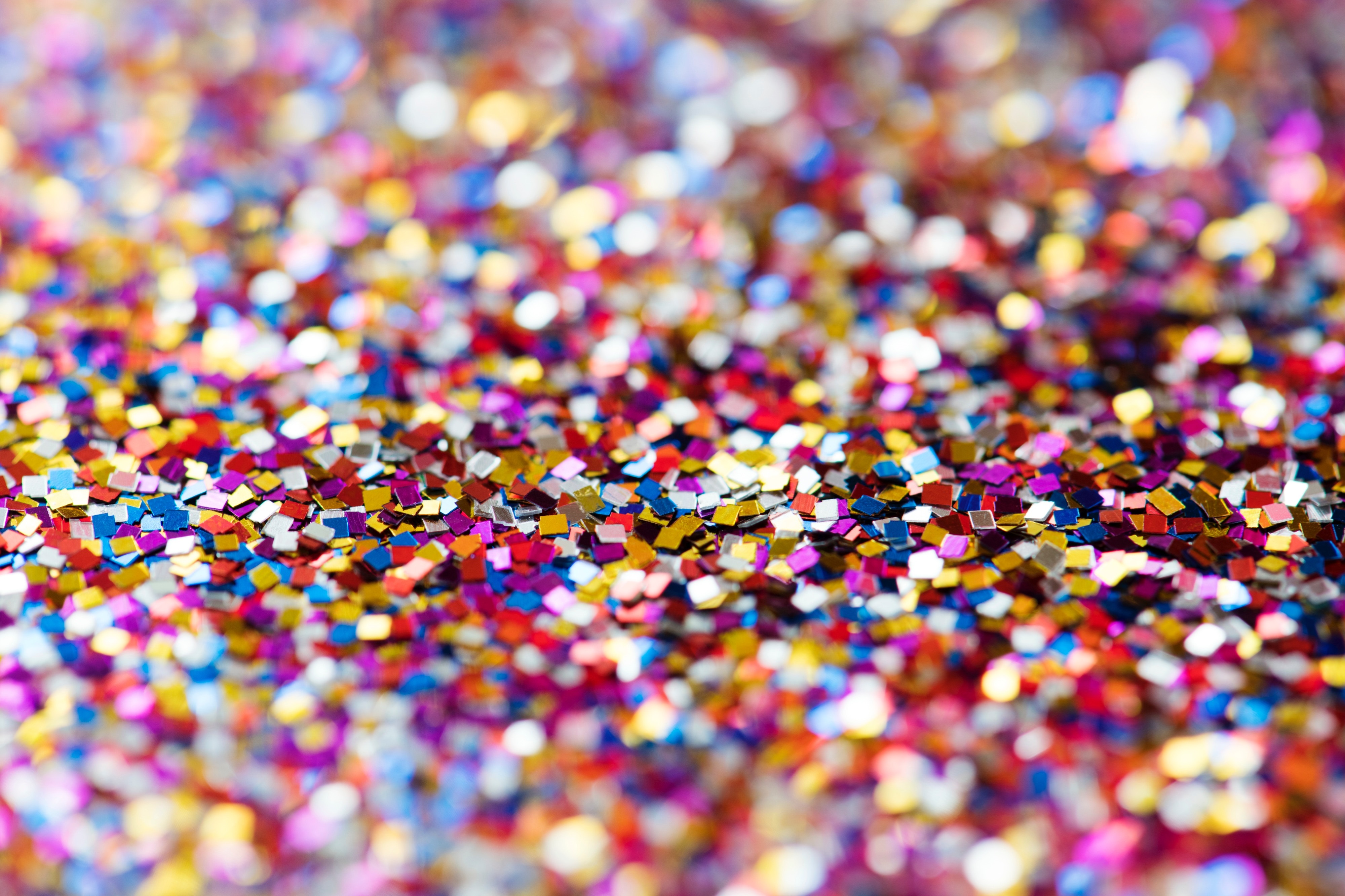 Multicolored metallic glitter