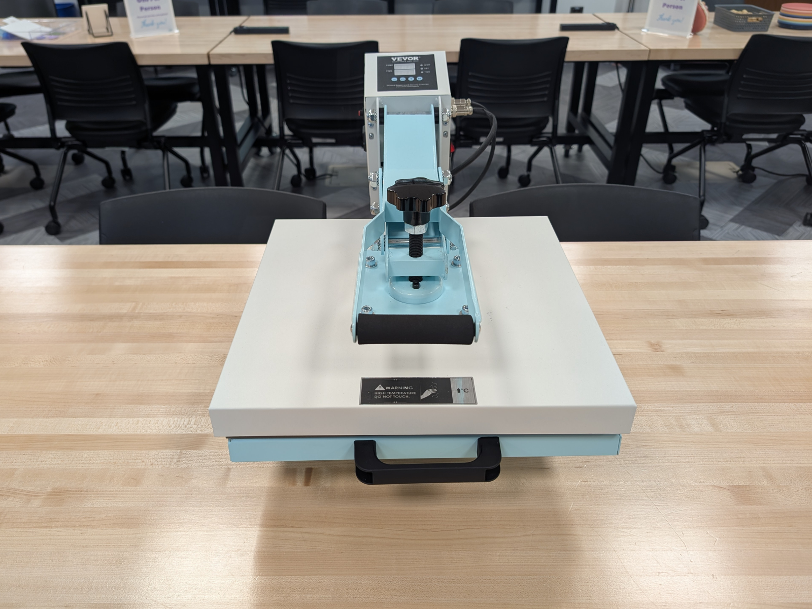 Maori Islander Man Using Tablet Maori Islander Man Using Tablet