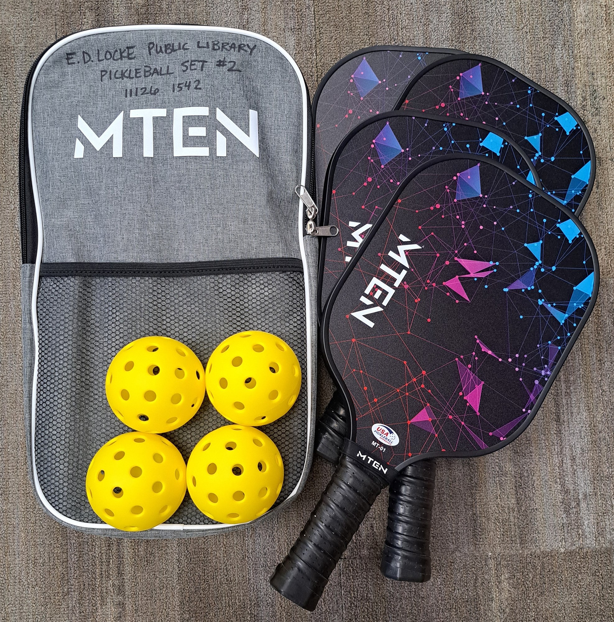 Pickleball set featuring a gray bag, 4 yellow balls, and 4 paddles.