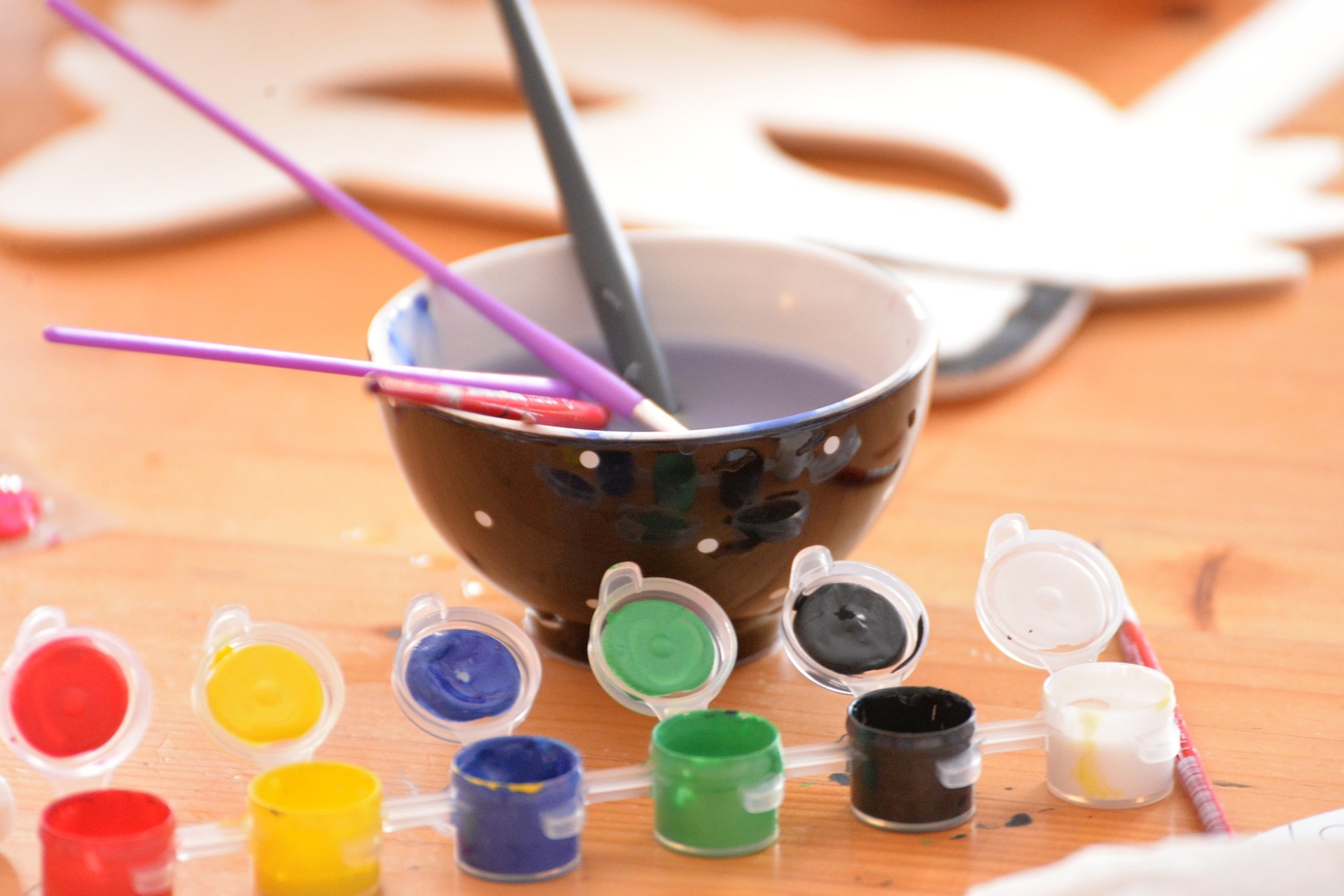 Art with Oil Painting Brushes Colors