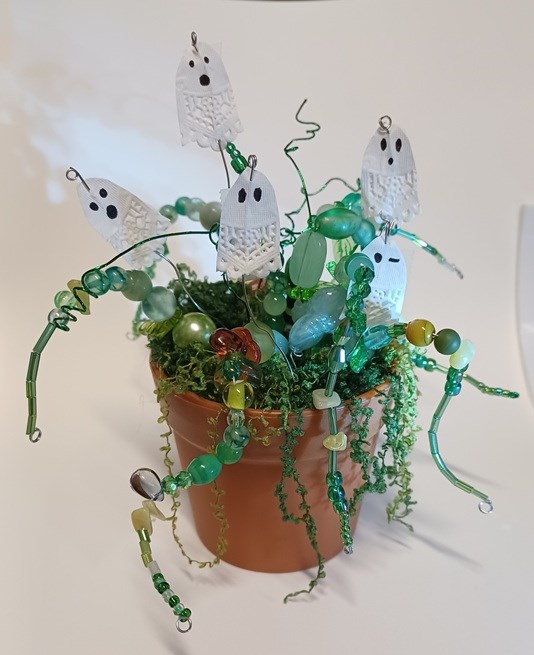 Create a Faux Ghost Pepper Plant