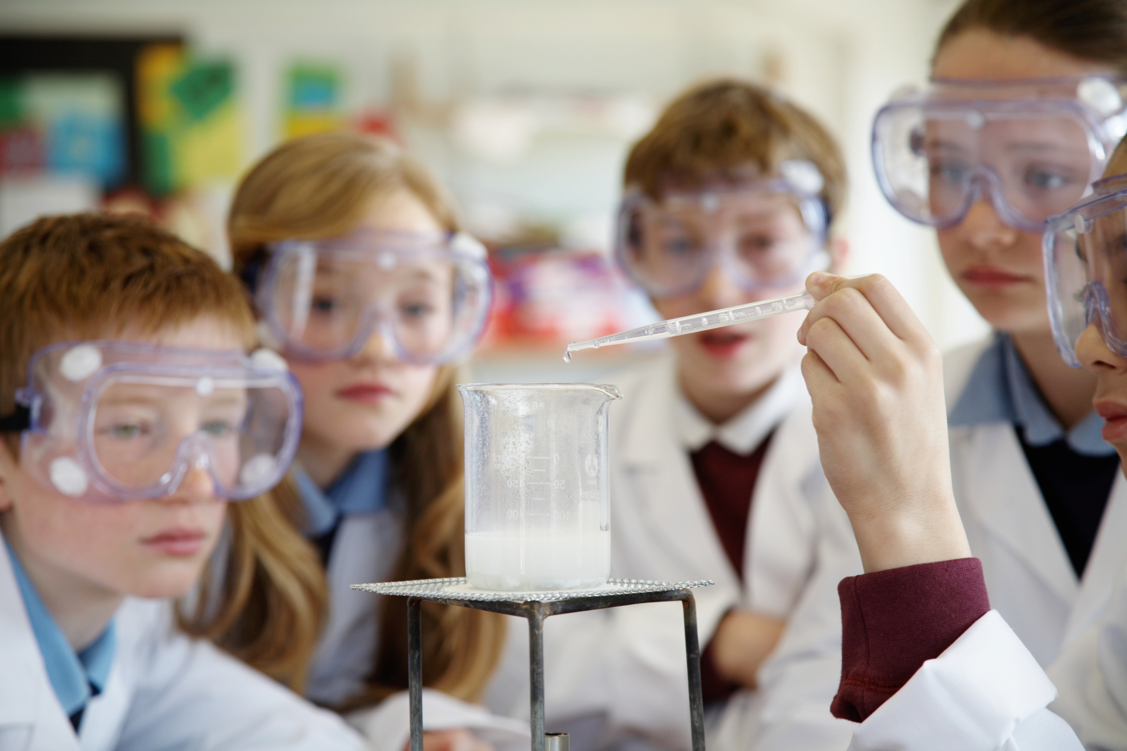 Children doing chemistry experiment