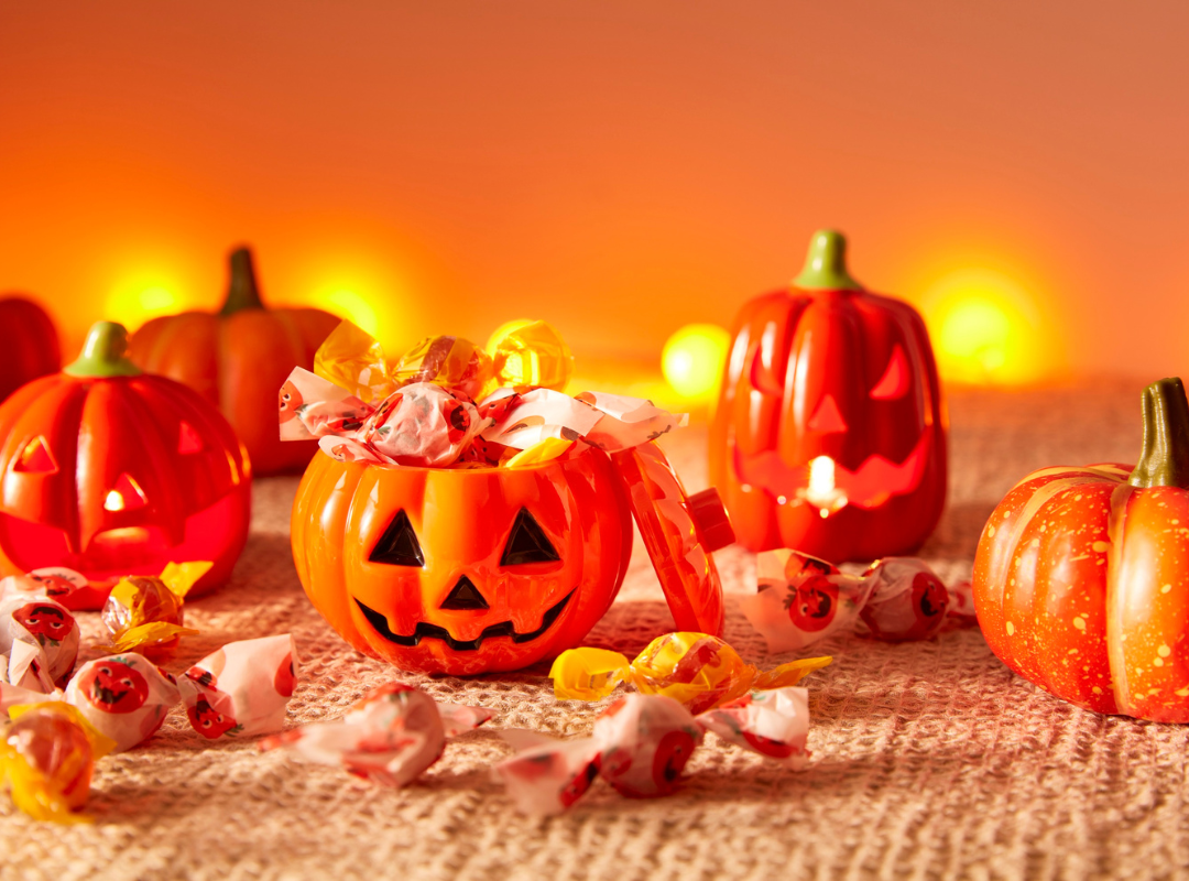 Photograph of Mahjong playing table Photograph of Mahjong playing table