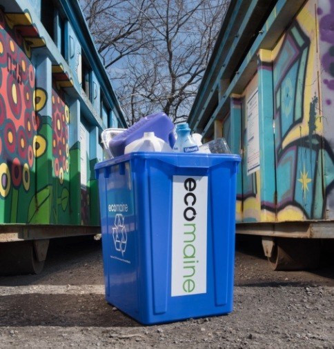 blue recycling bin