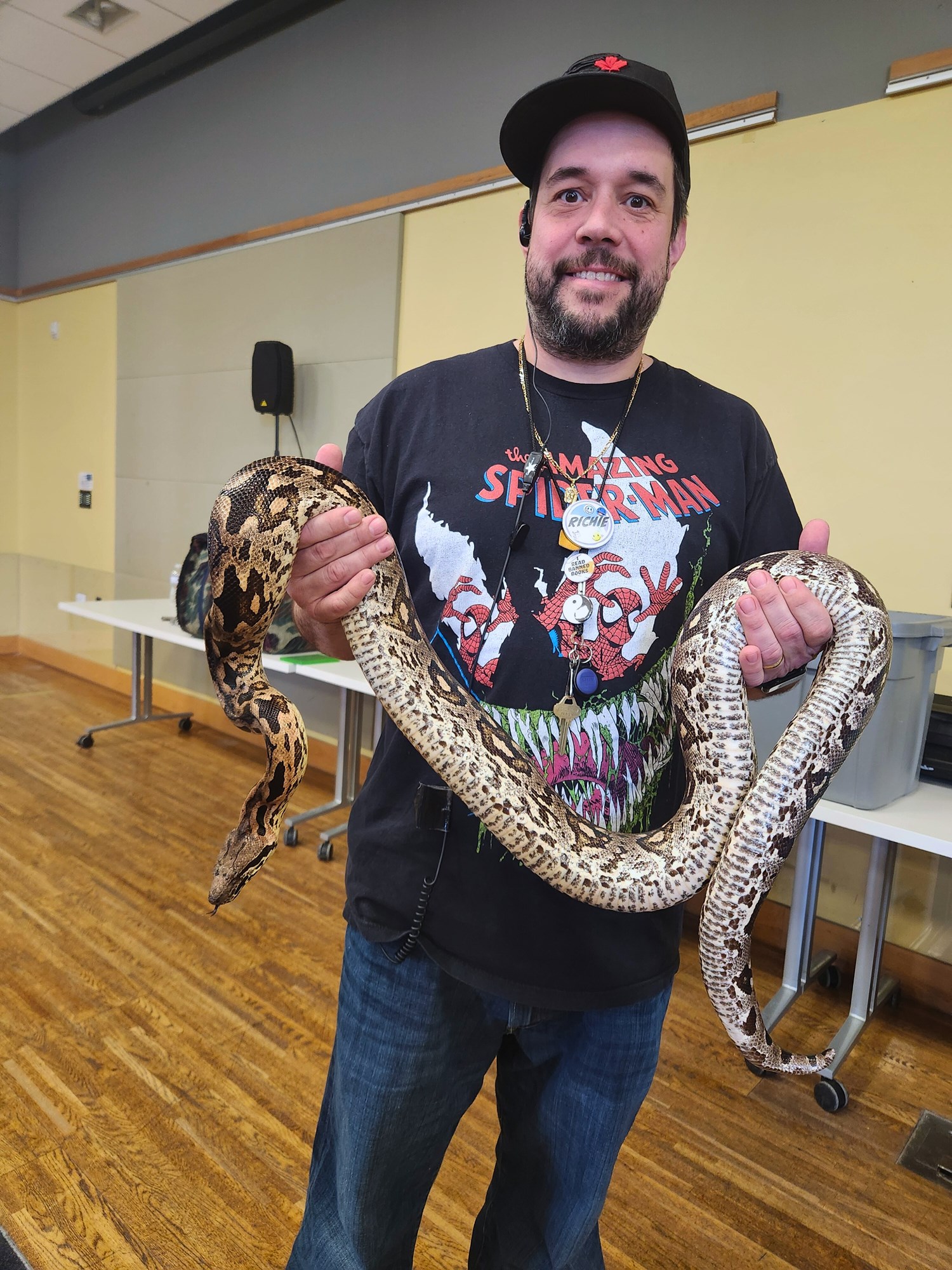 Richie and a snake - ZooTek