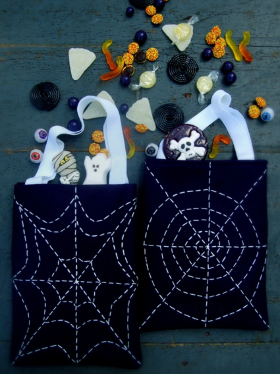 Glow in the dark Halloween Tote Bags
